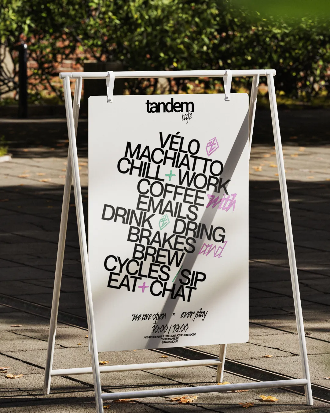 Outside signage Tandem Café