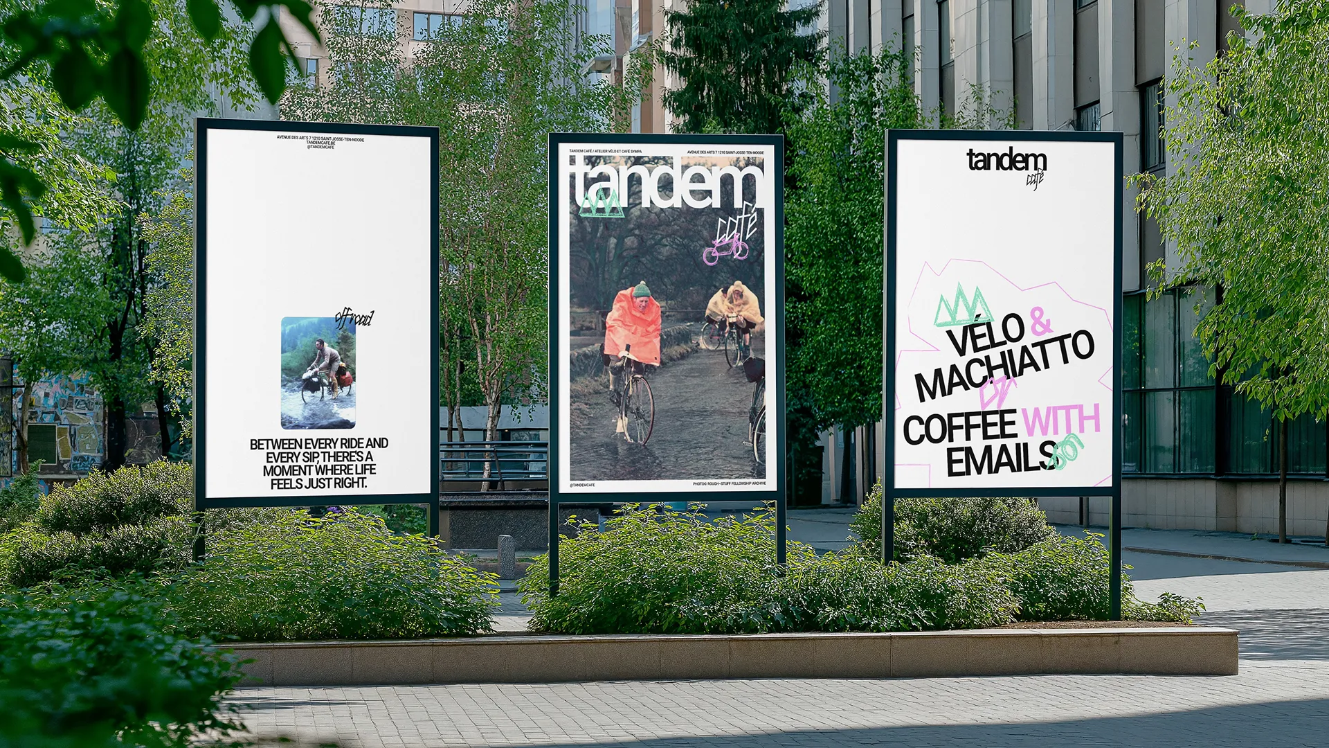 Outside signage Tandem Café